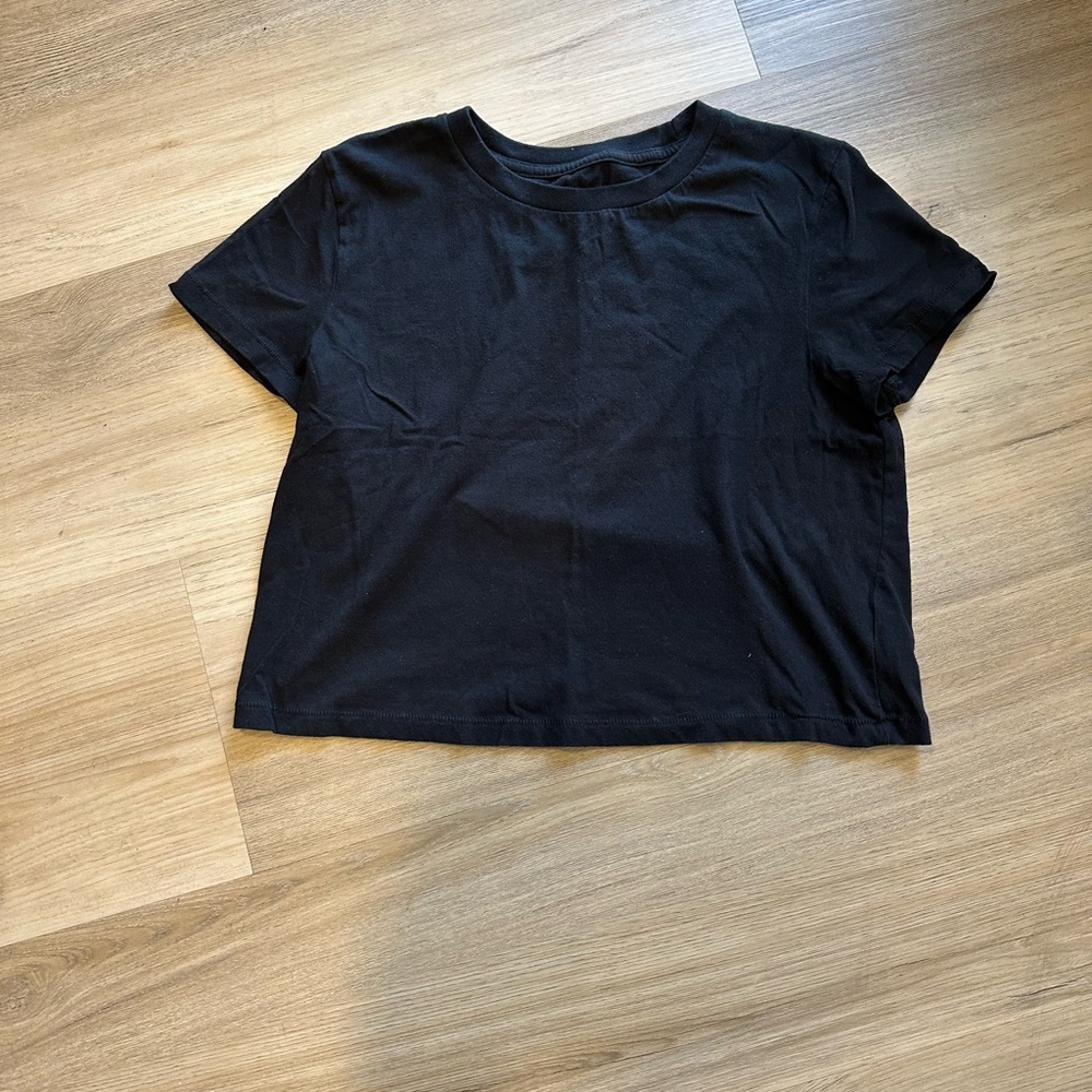 Classic Black Crewneck Crop Tee - Women's size small